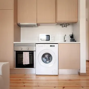 https://campolide-charm-apartments.hotels-lisbon-portugal.com